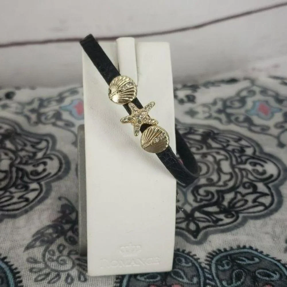 Black Leather Seashell Themed Girl’s Bracelet